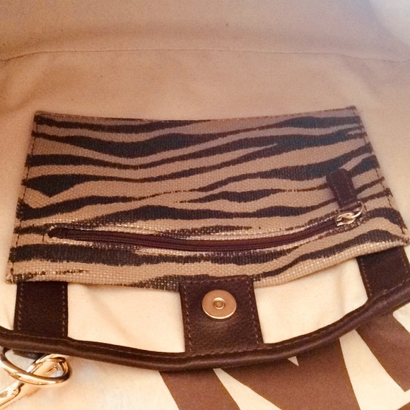 MICHAEL KORS  Authentic Shoulder Bag - Picture 7 of 8
